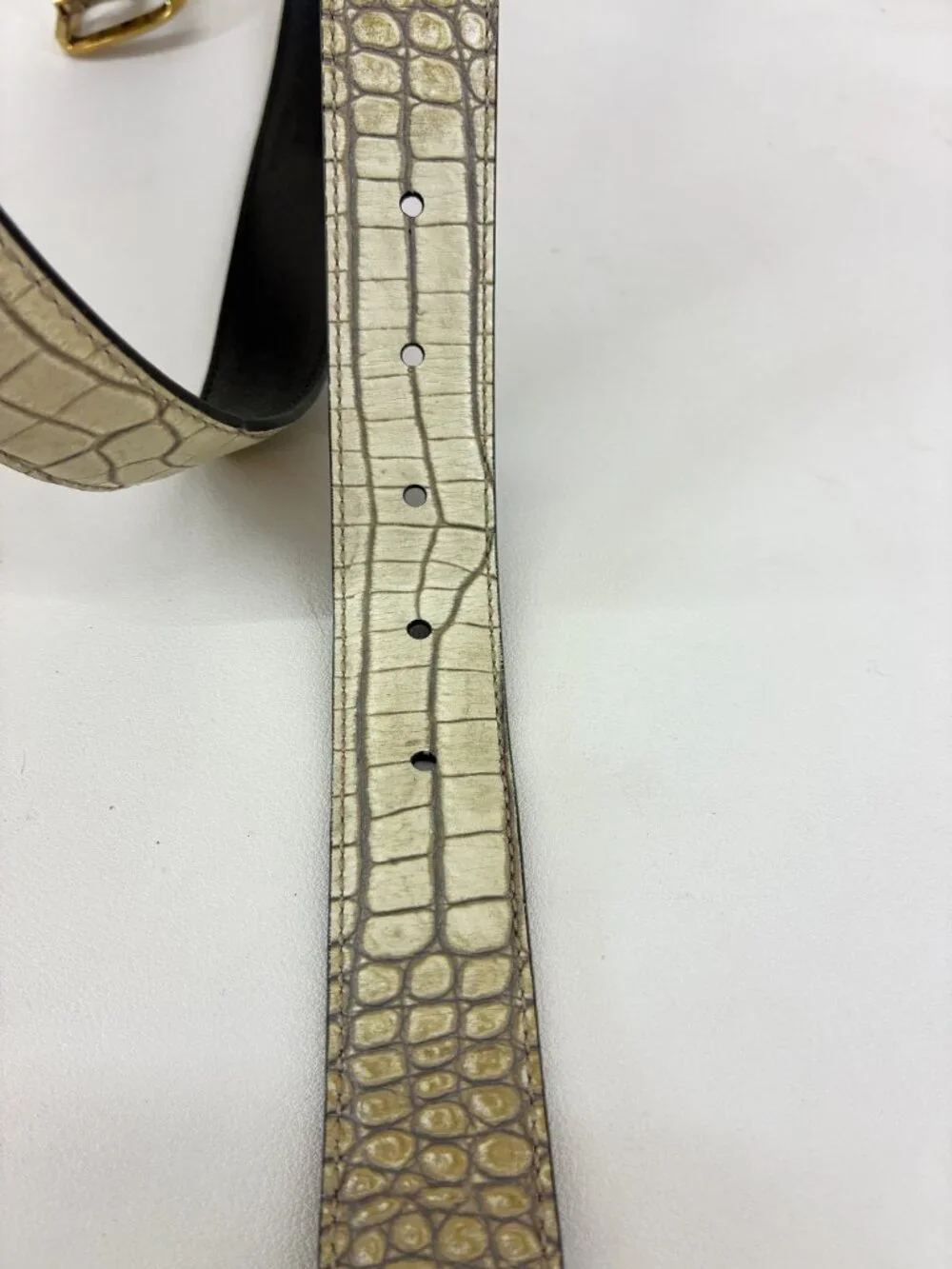 𝗧𝗢𝗠 𝗙𝗢𝗥𝗗 crocodile-embossed leather belt - beige/cream - Size 95 / US 38